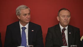 Primer informe de auditoría al Estado arroja incorporación de más de 2.500 funcionarios a plantas de servicios durante últimos meses de gobierno de Boric