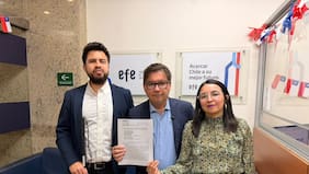 Diputados del distrito 8 y 14 ofician a EFE tras postergación del tramo Lo Errázuriz-Alameda del tren Santiago-Melipilla