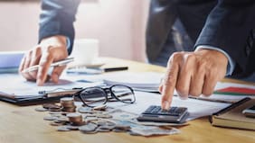 Personas en quiebra anotan récord histórico y renegociaciones se disparan en 2025