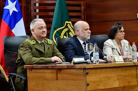 Jefes y encargados de seguridad de empresas estratégicas sostienen jornada de trabajo con Carabineros