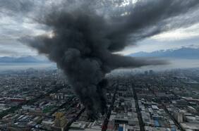 CNC acusa que incendio en el Barrio Meiggs evidencia el “desamparo en el sector” y llama a las autoridades a tomar medidas para frenar la delincuencia