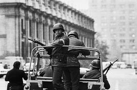 Los dramáticos testimonios de exiliados brasileños que retornan a Chile para conmemoración de los 50 años del golpe