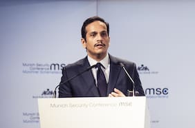 El primer ministro de Qatar tilda de “criminal de guerra” a Netanyahu por cometer un “genocidio” en Gaza