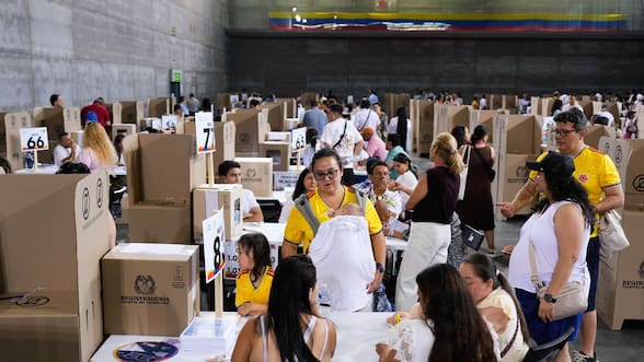 Sorpresa en Colombia: De la Espriella gana primera vuelta y disputará balotaje con Cepeda