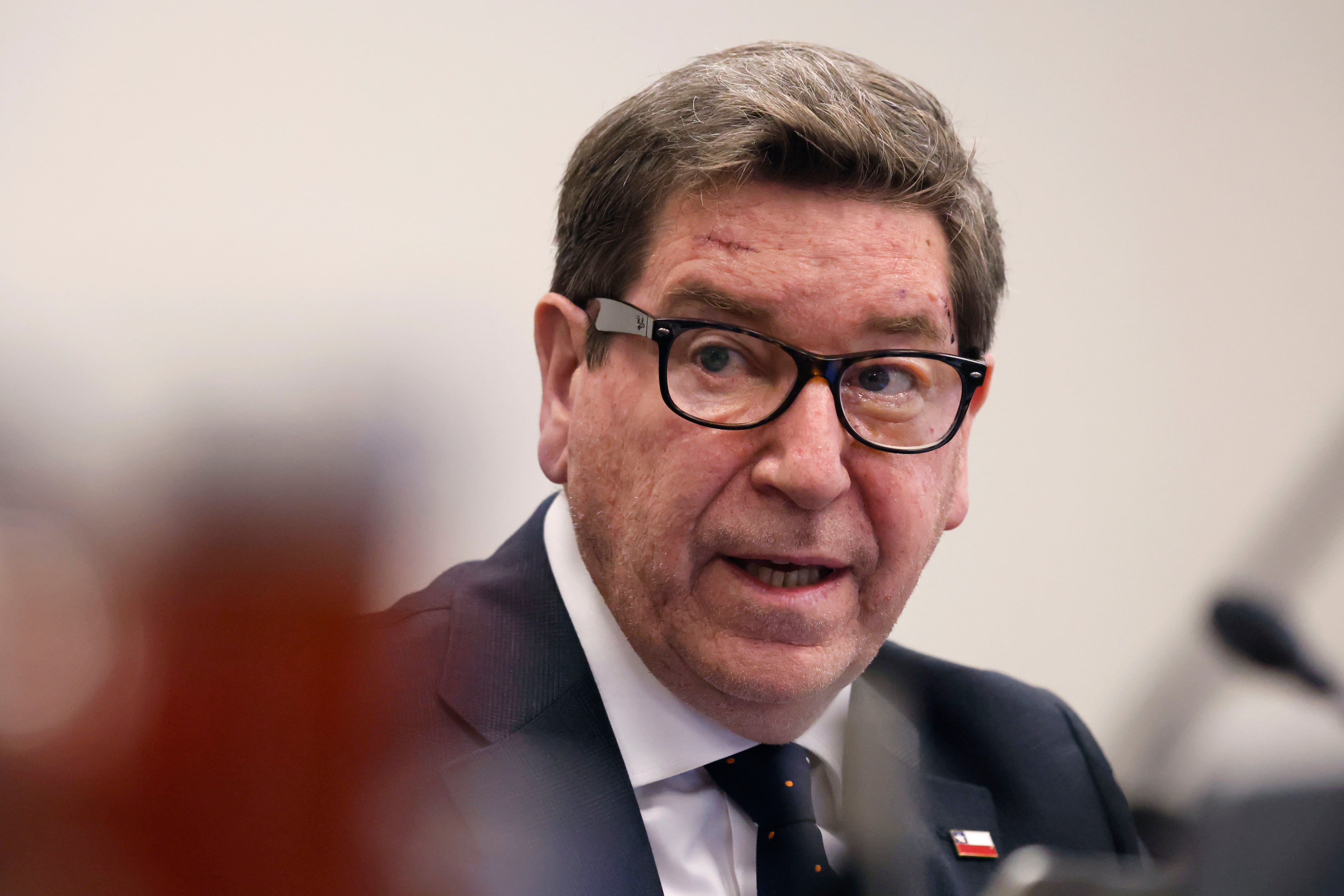 Ministro Mas se abre a discutir crédito tributario al empleo y también apunta a la "minería estatal" por negativo Imacec de abril