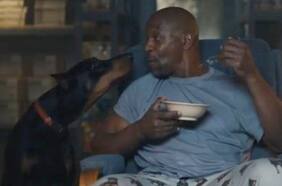 El adelanto con los primeros minutos de Tales of the Walking Dead incluye una conmovedora historia con Terry Crews y un perrito