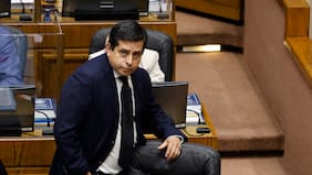 Senador Araya (PPD) critica a la oposición y se abre a apoyar Reconstrucción: “Puede terminar en una reforma beneficiosa”