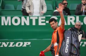 Novak Djokovic demuestra su falta de ritmo en Montecarlo: “Colapsé físicamente en el tercer set”