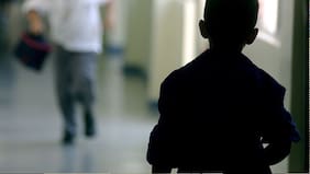 Duraron sólo 123 días: lo que hay detrás de las circulares de Boric derogadas por la Superintendencia de Educación
