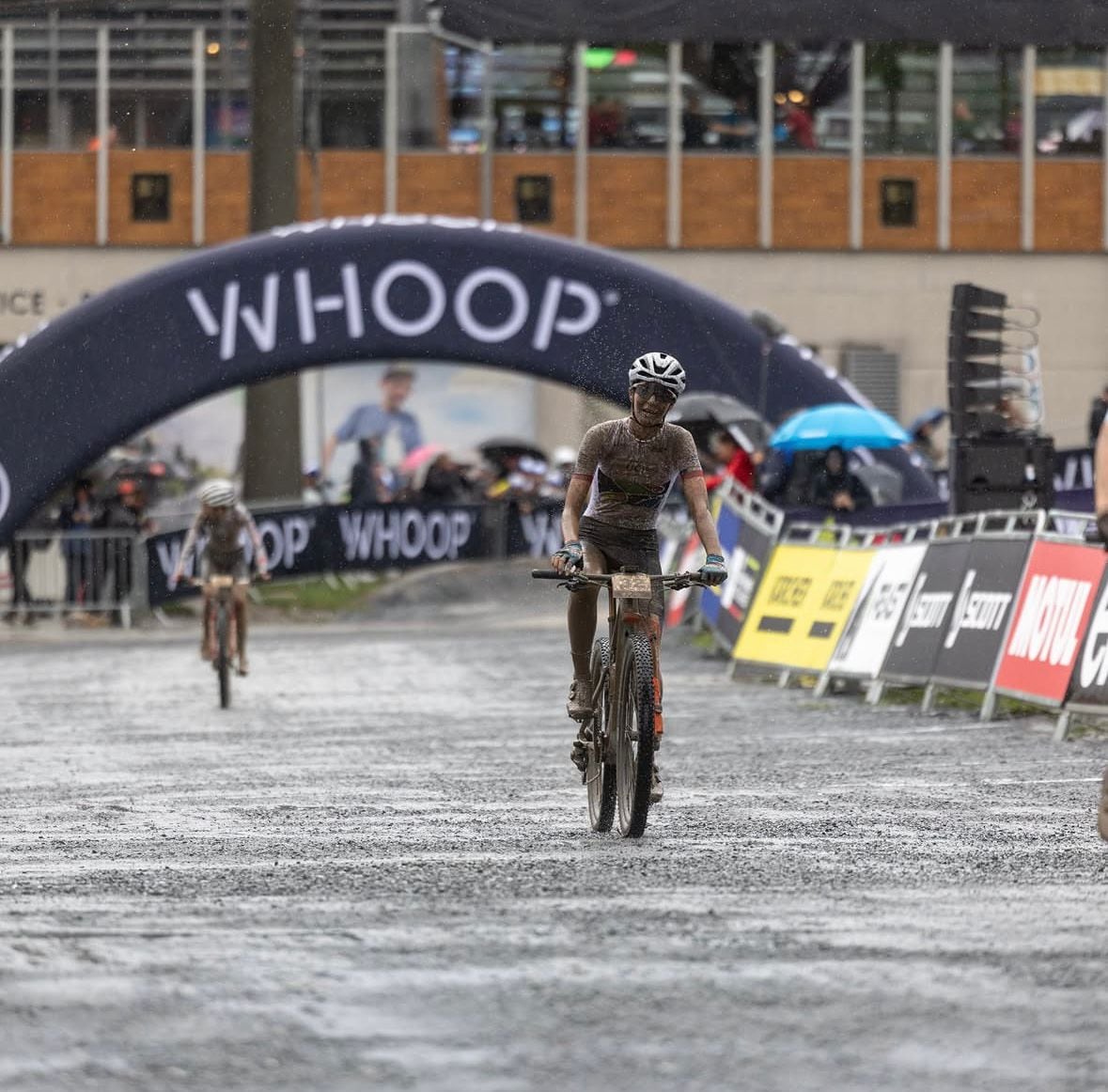 Florencia Monsálvez finaliza dentro del Top 10 en su primera copa del Mundo de Mountain Bike