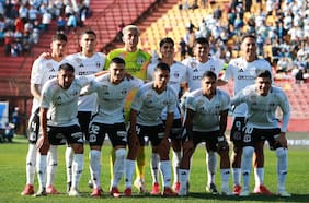 Claudio Borghi revela el gran problema que se vive al interior del camarín de Colo Colo