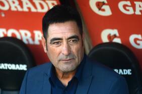 Nelson Tapia se ofrece para dirigir a la Roja en Ecuador