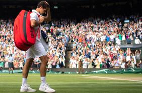 Federer vuelve al quirófano: se someterá a una tercera cirugía en su rodilla derecha