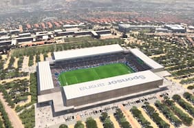 La UC logra histórico acuerdo con Claro Chile para el nuevo nombre de San Carlos de Apoquindo