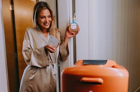 Tequila Don Julio sorprende en la previa de la Gala de Viña 2026 con un exclusivo room service robótico de innovación chilena