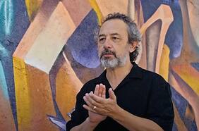 Columna de Marisol García: Pandero, pañuelo y pantalla