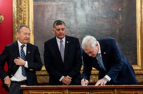 Reforma de Kast destituiría a autoridades que consuman drogas, pero no incluye al Presidente de la República ni a jueces