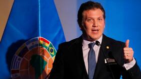 Federación Boliviana sale en defensa de Alejandro Domínguez tras ofensiva de Independiente contra la Conmebol