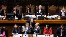“Por un voto” es suficiente: el diseño de La Moneda para sacar adelante la megarreforma en el Senado