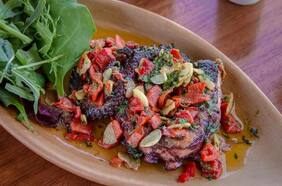 Crítica gastronómica de Don Tinto: Los Poetas, falta contexto local