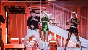 Sabrina Carpenter obtiene una orden de alejamiento contra un acosador que intentó entrar a su casa