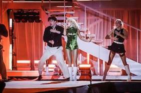 Sabrina Carpenter obtiene una orden de alejamiento contra un acosador que intentó entrar a su casa