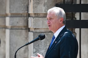 Kast evita polemizar con Boric por su postura sobre operación de Estados Unidos en Venezuela