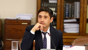 Calisto gana tiempo: tribunal reabre investigación y defensa apuesta a dilatar su desafuero