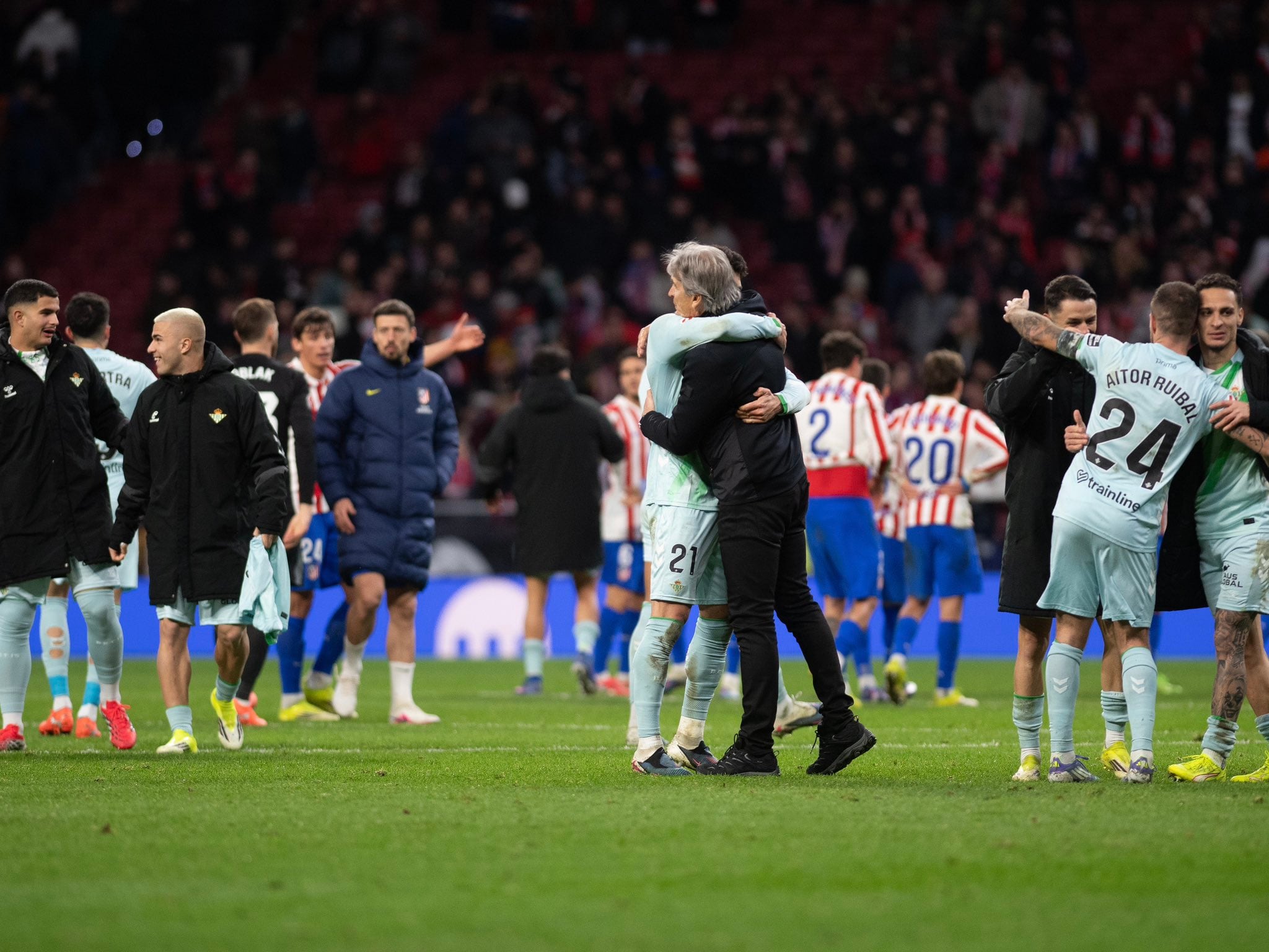 Nuevo récord, elogios de Lamine Yamal y un inicio histórico en LaLiga: las claves del gran momento de Pellegrini en Betis