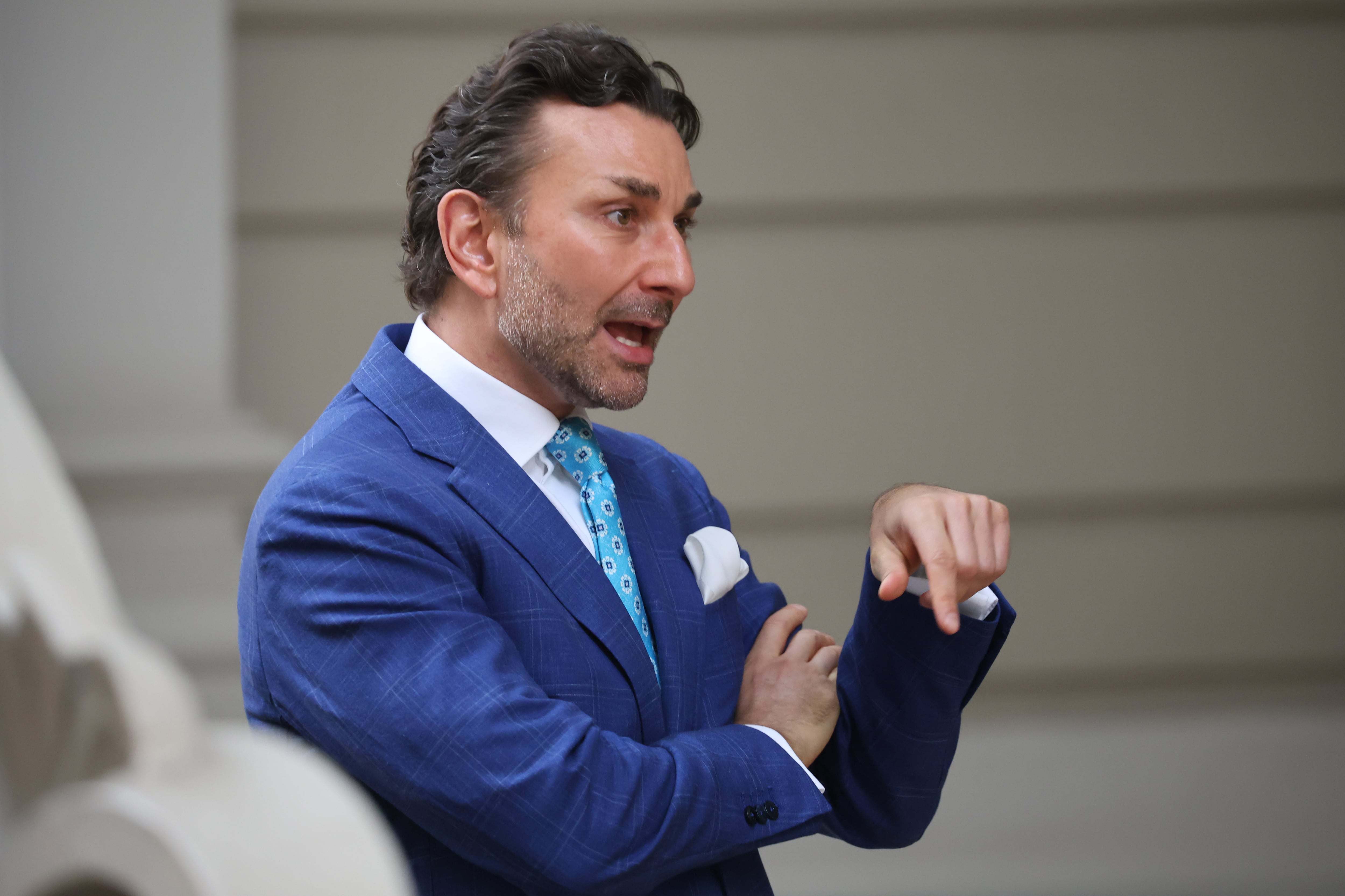 Defensa de Lavín anticipa solicitud de sobreseimiento en caso judicial