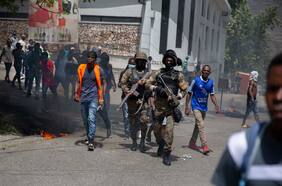 Joseph versus Henry: la disputa por el poder que complica la transición en Haití