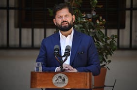 Oposición: entre sus líneas rojas y el fantasma de Parisi