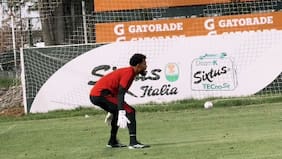Directo al Monumental: Vozinha sorprende tras su viaje con Cabo Verde y aparece en los entrenamientos de Colo Colo