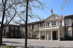 The Grange, San Ignacio El Bosque y Tabancura entre ellos: los colegios que lograron más puntajes nacionales en la PAES