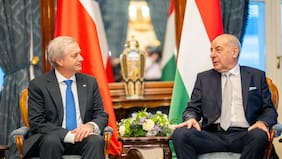 Los contrastes de las giras internacionales de Kast