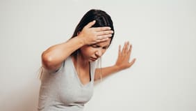 Qué es la meningitis, la enfermedad que genera alarma en Gran Bretaña tras un brote “sin precedentes”