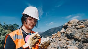 “No se aprovechó”: la crítica del biministro Mas al manejo de uno de los minerales más importantes del siglo 21