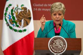 López Obrador designa como canciller de México a embajadora en Chile