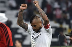Arturo Vidal repasa su compleja semana: “Ya me río; si me atacaban cuando estaba afuera, imagínate ahora que estoy acá”
