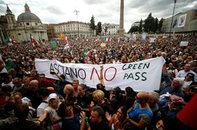 Piden proscribir grupos fascistas en Italia tras protestas antivacunas