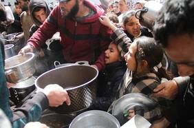 EE.UU. describe como “alarmantes” y “desgarradores” los informes sobre una “inminente” hambruna en Gaza