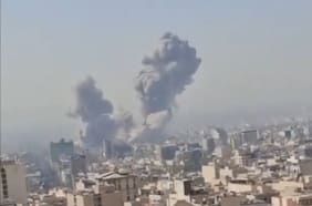 Israel renueva ataques contra Teherán mientras Irán promete vengar la muerte del líder supremo