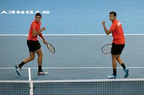 Chile consigue su primera victoria en la ATP Cup tras imponerse a Serbia