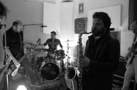 Tsunamis estrena concierto en streaming a través de Portaldisc