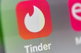 Chile está entre las prioridades de los dueños de Tinder: lanza Hinge, su nueva app de citas “serias”