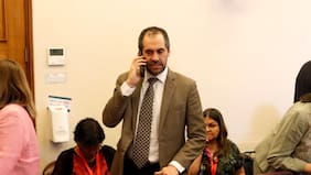 Activación de Boric, minutas y contactos con parlamentarios: las gestiones de Grau ante la AC en su contra