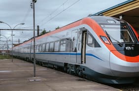 Youtuber repasa los avances que tuvo Chile en materia de transporte durante 2023