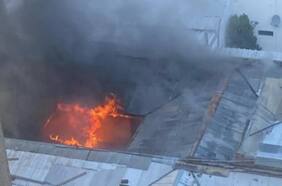 Se registra un incendio en Santiago Centro: hay dos domicilios particulares afectados