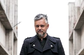 Del Cristo de Elqui a una Gabriela Mistral feminista: los hitos que trae el debut en TV de La Historia Secreta de Chile