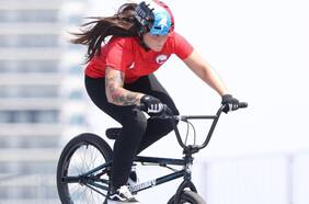 La mejor del mundo: Macarena Pérez hace historia y escala al primer lugar del ranking de BMX Freestyle